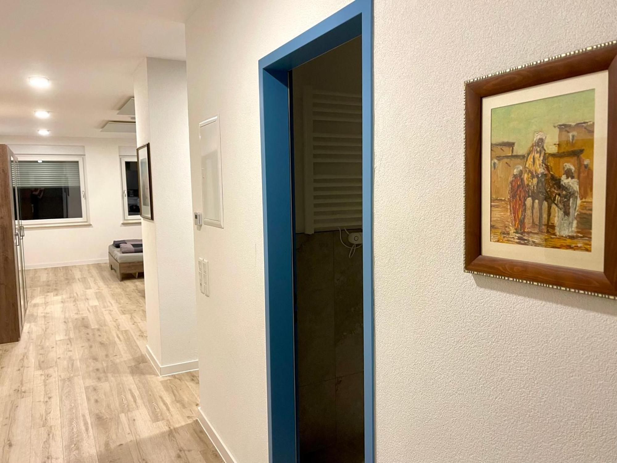 Neu Grosse Einzimmerwohnung Im Zentrum Goldstadt Pforzheim Schloessle Exterior foto
